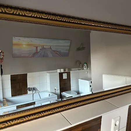 Townhouse Berlin-weissensee - Rueckzugsort Fuer Inspiration Und Entspannung Berlin