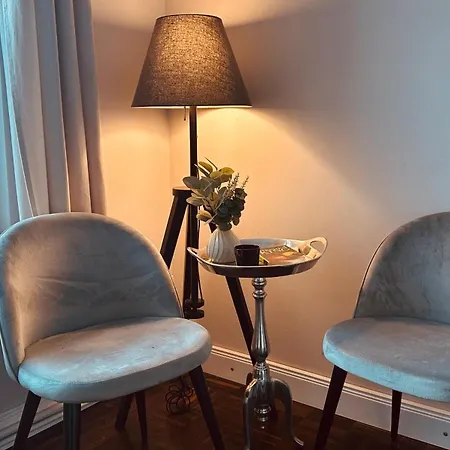 Townhouse Berlin-weissensee - Rueckzugsort Fuer Inspiration Und Entspannung Appartement Berlin